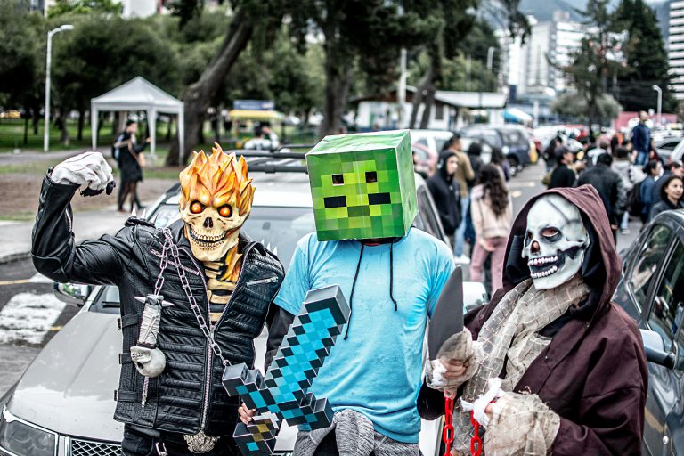 De máscaras a superhéroes: la evolución de los disfraces